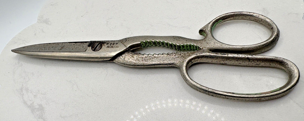 Vintage WISS Patented 1.K.S. USA kitchen Shears Scissors Cutlery 8''